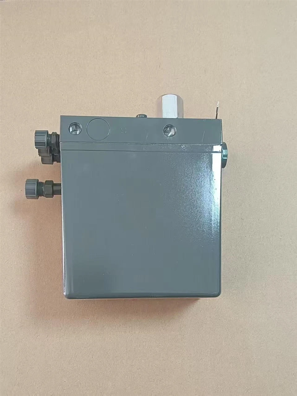 Cab Lift Pump